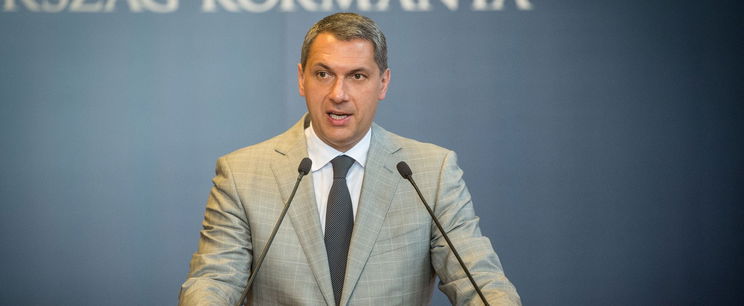 Ez az eredeti foglalkozása Lázár Jánosnak, ebből szerzett diplomát, nem erre gondoltál volna