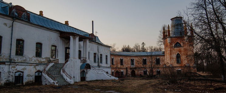 Bementek a volt magyar miniszter házába, egész Magyarország sokkol a kikerült videótól