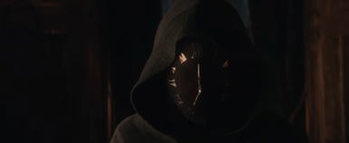 A krimi rajongók strigulákat húznak a falakon, detonátorként robbant a magyar feliratos előzetes