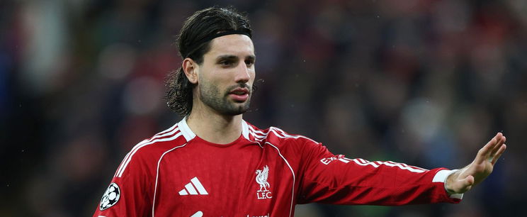 Megtalálták Szoboszlai Dominik ikertestvérét, teljes a döbbenet, a külföldi férfi 99 százalékig úgy néz ki, mint a Liverpool focistája