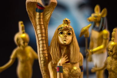 Így halt meg Kleopátra, ezt a borzalmat le sem merik írni a történelemkönyvekben