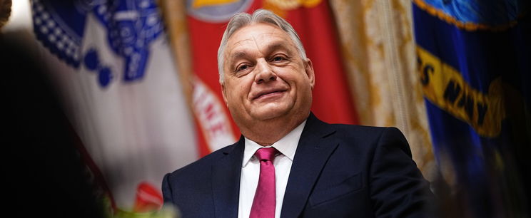 Szokatlan dolog történt Orbán Viktor interjúja közben az ATV adásában, kimaradt az adásból, lesifotó buktatta le