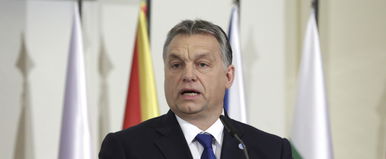 Megfejtették Orbán Viktor rajzát, itt a jelek pontos jelentése, ezért kerültek fel pont ezek a papírra