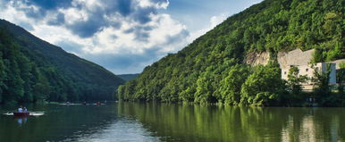 Ez Magyarország legnagyobb vízesése, tolonganak az emberek, hogy lássák