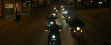 A rajongók várták, az HBO lépett, visszatér a rekorddöntő széria, berendelték a második évadot, uralni fogja a krimisorozatok frontvonalát