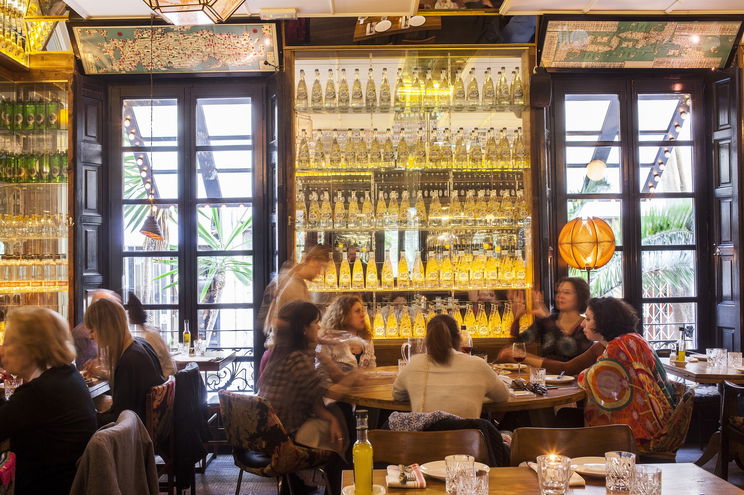 120 ezer forintba kerül egy kávé ezen a helyen, óriási a botrány, megmutatták a kávé nevét, amitől alig kapunk levegőt