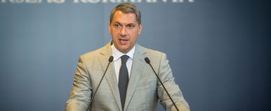 Lázár János elképesztő döntést hozott, egy megye határait rajzolta át