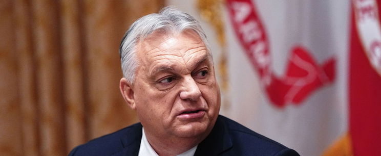 Egymás mellett pózol Orbán Viktor és Magyar Péter, elképesztő kép érkezett, már tuti, hogy ez lesz a december sláger ajándéka