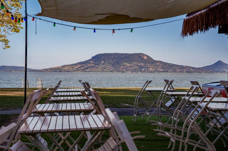 Megszűnik a Balaton kedvenc étele, olyan videó jött, amire az egész ország iszonyatos tekintettel néz majd