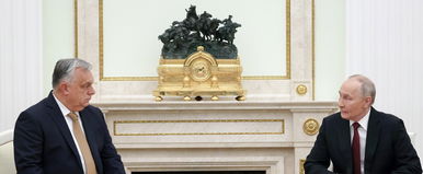 Döbbenetes dolgot szúrtak ki Putyin kezén az Orbán Viktorral való találkozás alkalmával