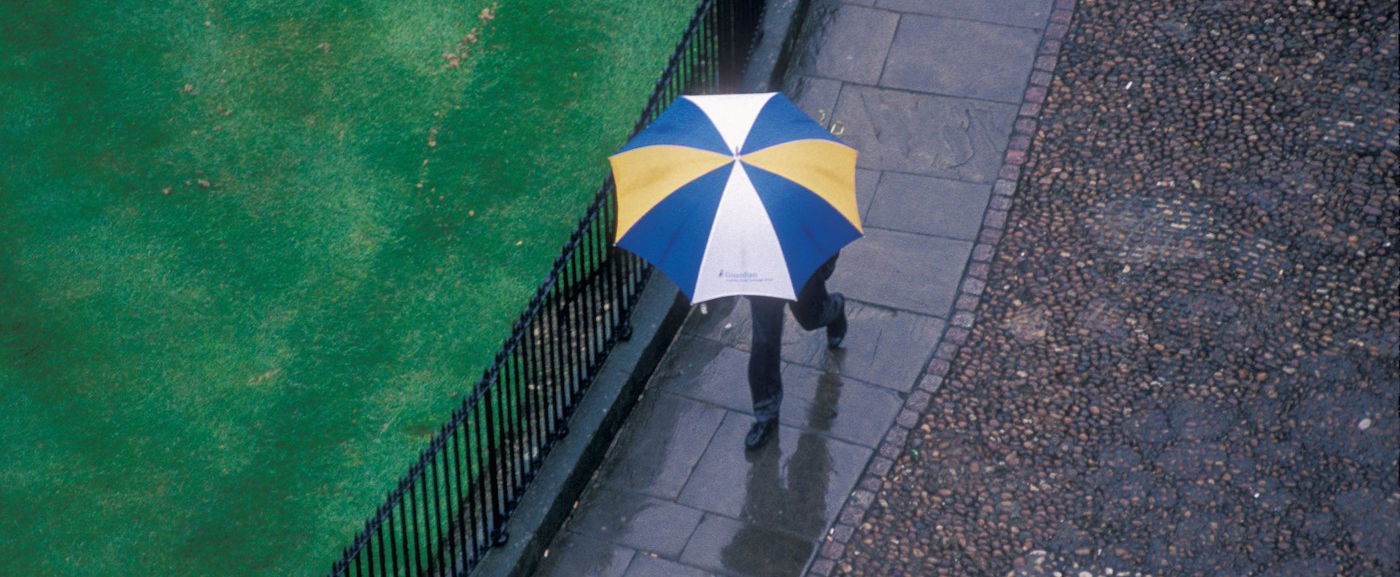 Betör az eső az ország területére, 1 nagy országrész már készülhet is arra, hogy csapadék hullik a nyakába? Részletes időjárás-előrejelzés