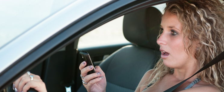 Óriási veszélyben a magyarok, egy SMS teheti tönkre a karácsonyt azonnal