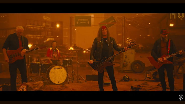 Egészen meghökkentő kritikát kapott a Tankcsapda új száma, nem akárki szólalt meg az új számot illetően