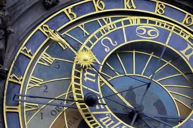 Napi horoszkóp - december 9: ma az ösztönök és a gondolatok külön úton járnak, a Nyilas Mars és az Oroszlánd Hold tüzes energiát ad a napnak