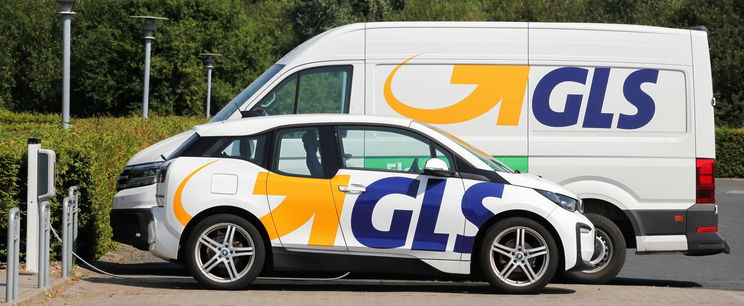 Kiderült melyik a magyar futárok kedvenc vásárlója, biztonsági kamera buktatta le a népszerű ügyfelet