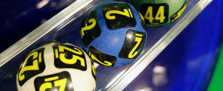 Hatos lottó: 777 millió forint volt a főnyeremény, lehengerlő számokat húztak ki