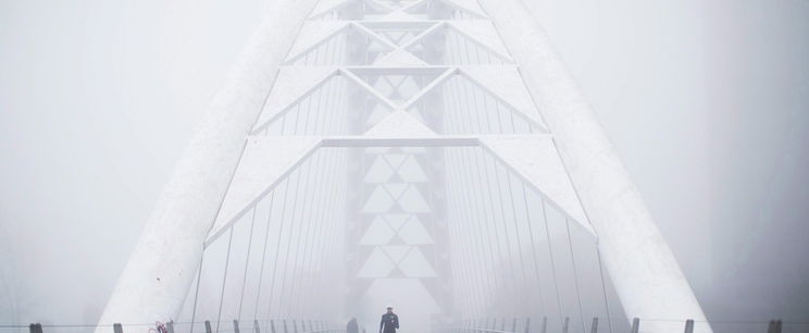 A hidegpárna megfojtja a fél országot péntekre, ezek a vármegyeék lesznek veszélyesek pénteken - Besárgult hazánk térképe