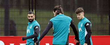 Ettől rettegett Szoboszlai Liverpoolban, Kerkez nyilvános üzengetésbe kezdett, még karácsony előtt kirobban a balhé