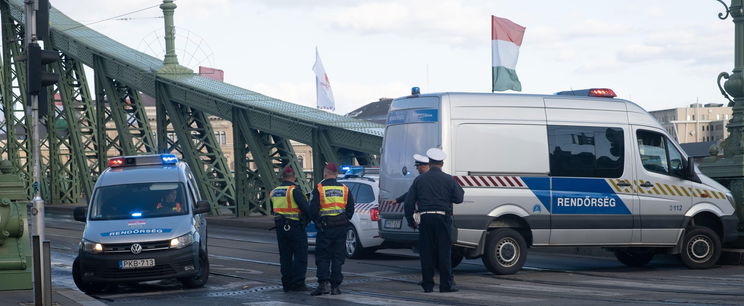 Forronganak a sofőrök, új megfigyelés az utakon, azonnal lebuksz és jön a csekk