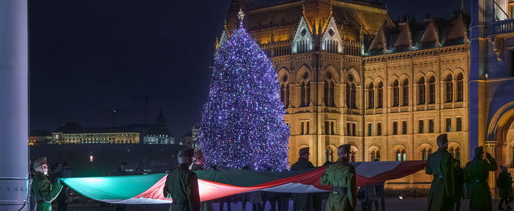 Totális káosz fenyegeti az ünnepeket, minden magyar család érintett, drámai bejelentés jött