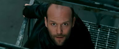 Jason Statham és Jet Li könyörtelen háborúja porig rombolja a klasszikus akció-thrillereket, brutális, amit együtt leművelnek