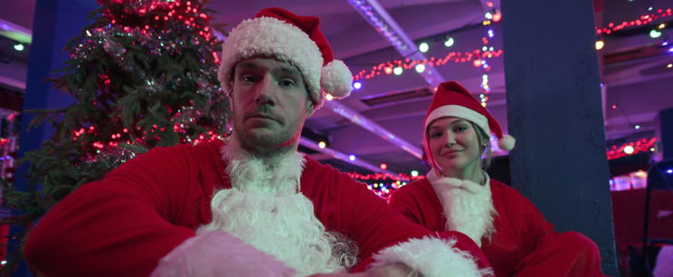 Felejtsd el a Reszkessetek, betörőket, 5 új karácsonyi film a Netflixen, amitől idén tutira nem fogsz unatkozni