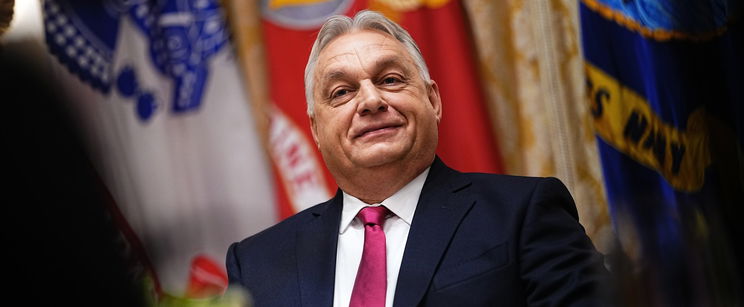 Orbán Viktor meghúzta a váratlant, karácsony után szállta meg az ünnepi szellem, önzetlenségéről adott tanubizonyságot politikai ellenfelének