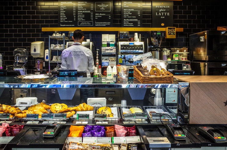 Kegyetlenül megalázták a vendéget a népszerű gyorsétteremben, vállalhatatlanul viselkedett a személyzet