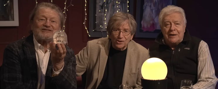 Hatalmasat esett a Vígszínház színésze, ma este mégis kamerák elé áll