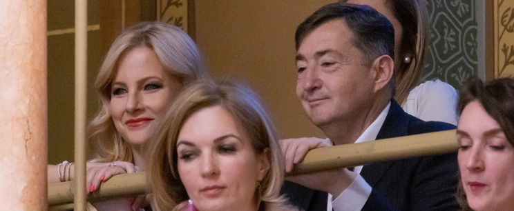 Így szilveszterezett Mészáros Lőrinc és Várkonyi Andrea, döbbenetes fotók kerültek elő, ez sokaknál kiverte a biztosítékot