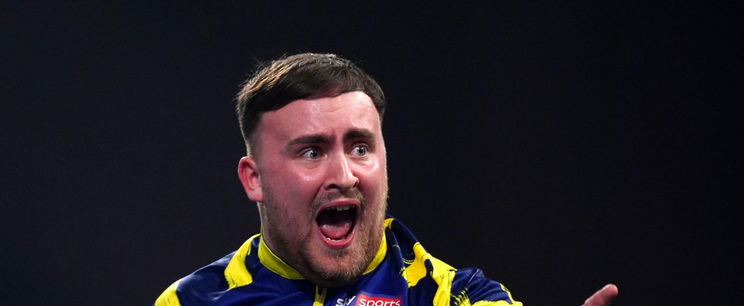 A magyar szurkolók sem kímélik Luke Littler anyját, durva üzeneteket kap a duzzadó indulatú szőkeség