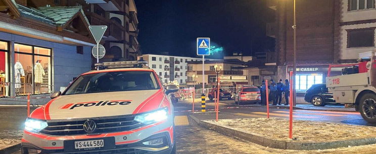 Hatalmasat emelkedett a svájci tűzvész halottainak a száma, exkluzív videó került ki a tűz belobbanásáról 