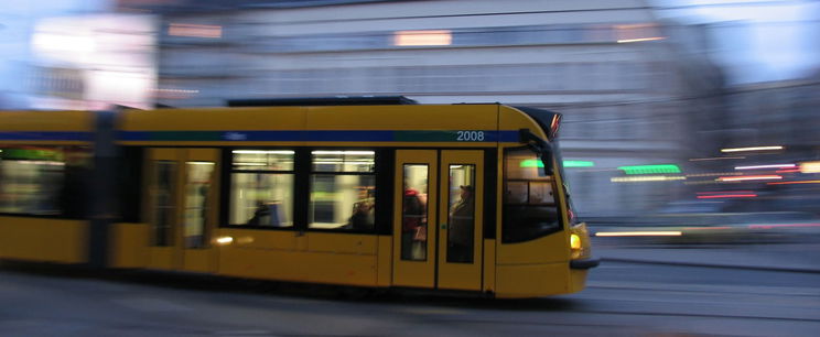 Terror Budapesten, félelmetes ragadozó sokkolta a villamos utasait, elszabadult a pokol a fővárosban