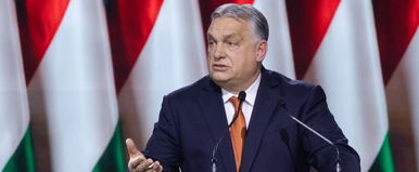 Megszakadt az élő adás a Fidesz Kongresszusáról, 2 szót kiabáltak bele a mikrofonba, kikerült a felvétel az internetre