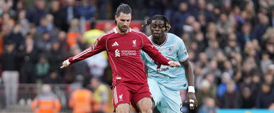 "Imádom ezt a gyereket" - Szoboszlai megsiratott egy kisfiút, majd jött egy szerelmes nagymama