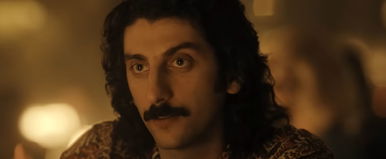 Vadonatúj krimi-thriller a Netflixen, titkosszolgálati játszmák és bűnszervezetek hálójában a zseniális hamisító