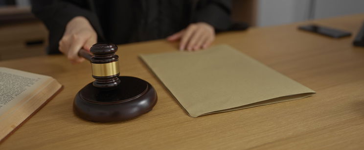 Brutális jelentés, a magyar gyerekek nagyon könnyen jutnak tiltott dolgokhoz, erre figyelmeztetnek a hatóságok