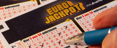 Eurojackpot: 3 ezer 800 millió forintot ért a főnyeremény, nagyon könnyű számokat húztak ki