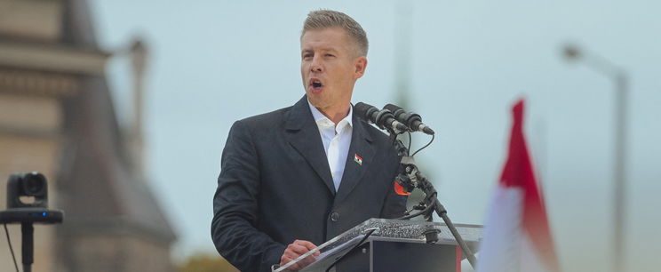 Magyar Pétert óriási meglepetés érte, olyan ajándékot kapott, hogy percekig nem jutott szóhoz