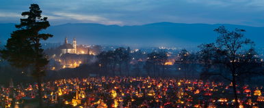 Felnyitották a román király 800 éves sírját, magyarok millióit éri a döbbenet attól, amit benne találtak