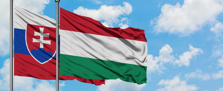 Förtelmes szavakat írtak a magyarokra egy szlovák lapban, ettől ökölbe szorul a kezed