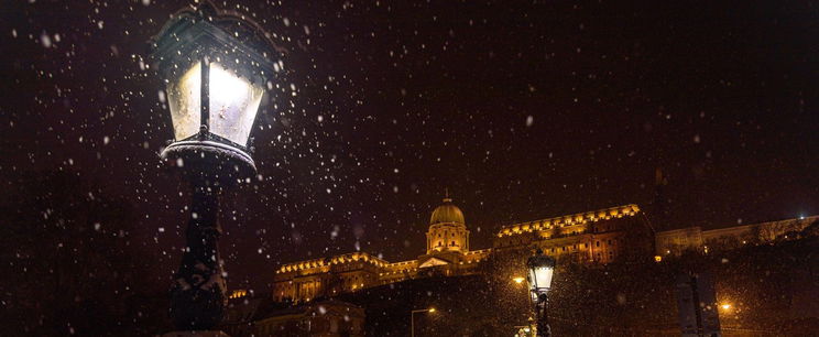 Végre kisüt a nap, megdöbbentően meleg lesz ma, egy vármegyénkben beköszönt a tavasz