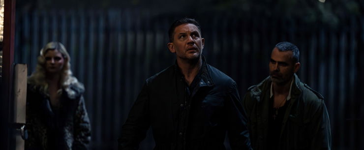 Tom Hardy és Pierce Brosnan párosa minden eddiginél brutálisabb krimivel állít falhoz, 94% a kritikusoknál, 100% adrenalin minden részben