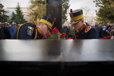 Egyetlen románnak áll szobra Magyarországon, az ok rendkívüli
