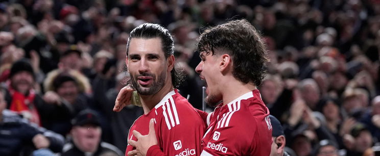 Az angolok megőrülnek Szoboszlaiért, különleges vigaszdíjat ítéltek neki, a Barcelona legendája máris kiborult