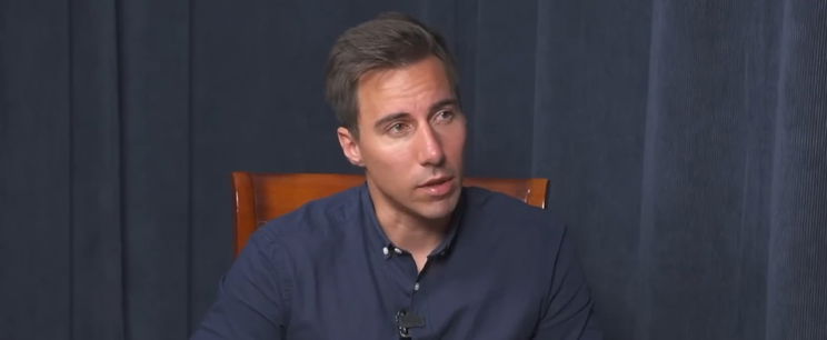 Ráeresztették a mesterséges intelligenciát a Radnai Márk-szobára, őrületes dolgok derültek ki