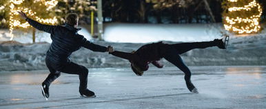 A Netflix sport sorozatában egy olyan "elátkozott" olimpiai helyszínen korcsolyáztak, amely majdnem tönkretette a sportág hírnevét