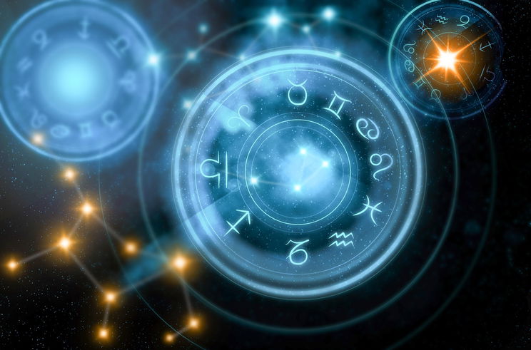 Napi horoszkóp - február 12: Nyilasból Bakba lép a Hold, a mai nap arról szól, hogyan fordítjuk le a belső megérzéseinket konkrét lépésekre