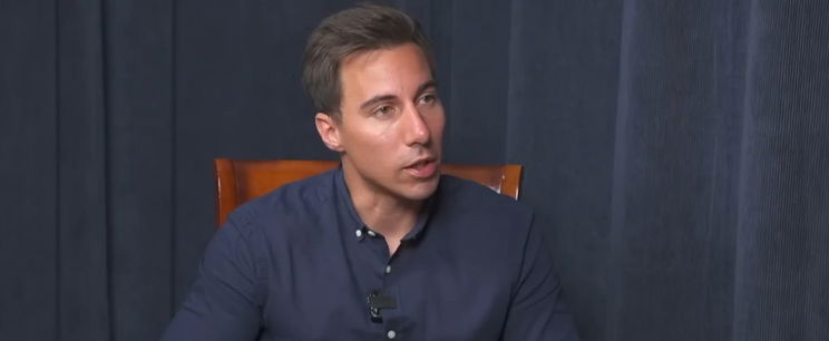 Különös fejlemények a radnaimark.hu-n, az internet népe szerint egyre több sötét részlet kezd összeállni