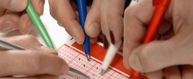 A magyarok megrohamozták a lottózókat az ötös lottó sorsolása előtt, egy dolog van a háttérben, ez lehet a nyeremény kulcsa?